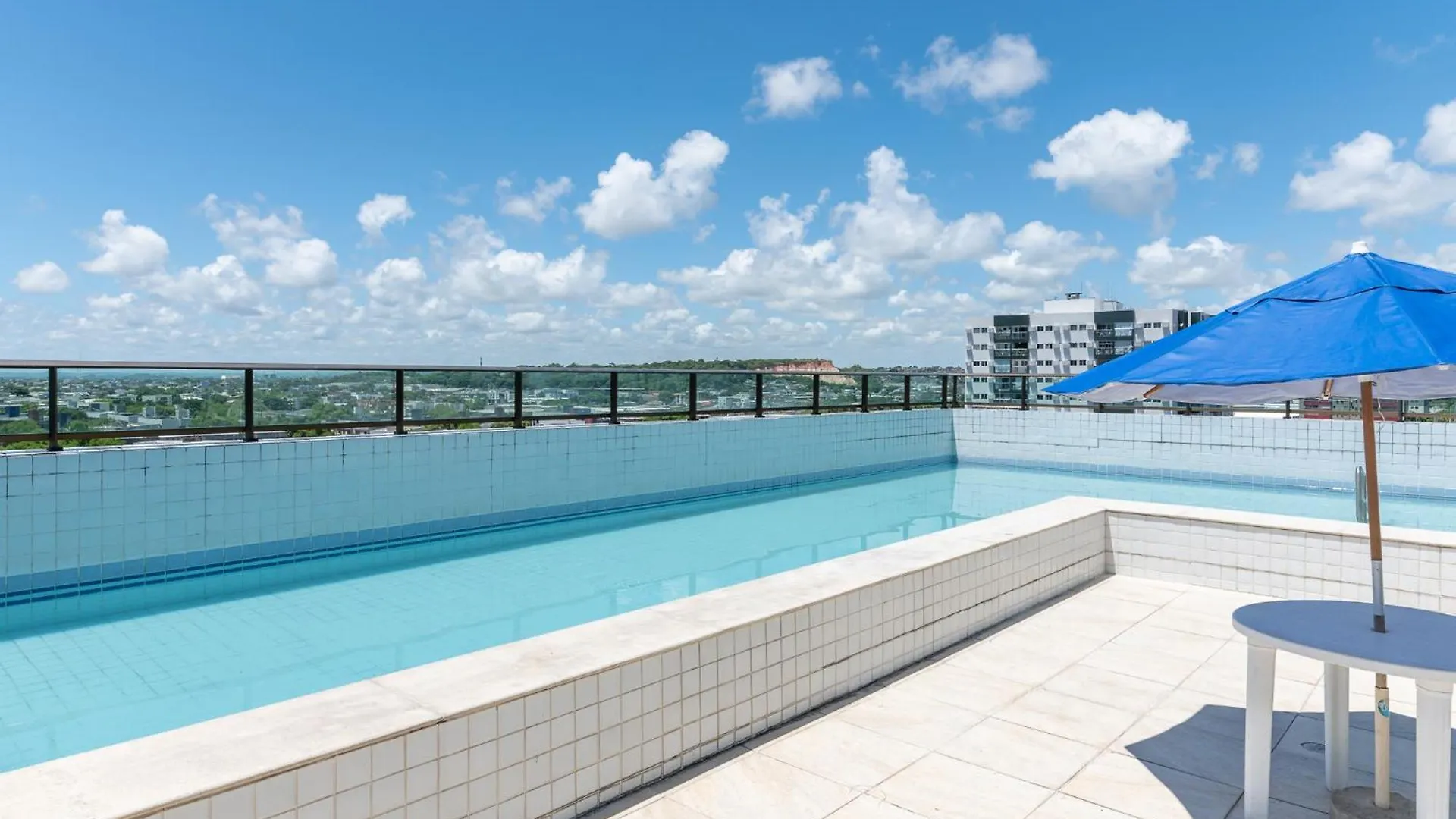 Apartamento Com Piscina Recife